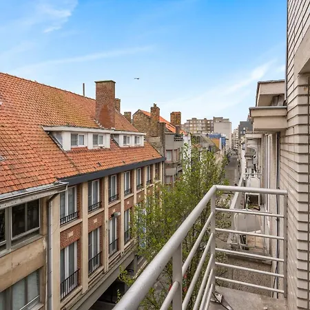 Retro Woning Te Centrum Oostende, 5min De Kust * Ostend