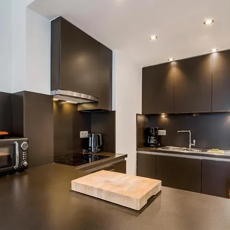 Retro Woning Te Centrum Oostende, 5min De Kust Apartment *